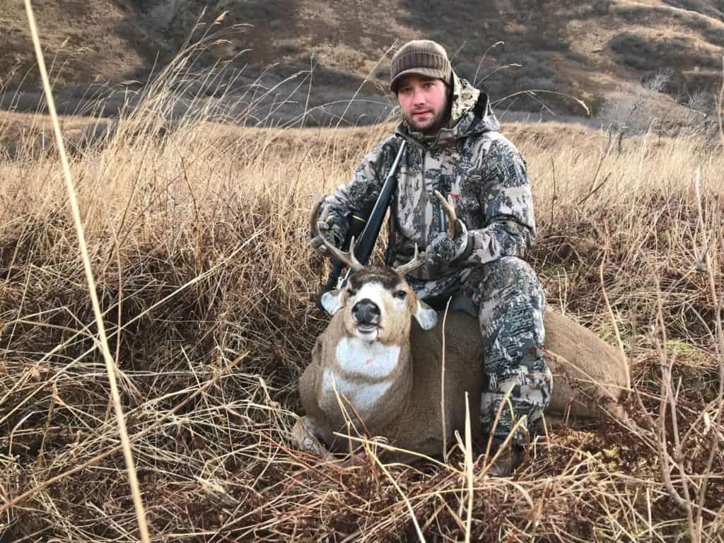 Deer Hunting Kodiak Sportsman's Lodge